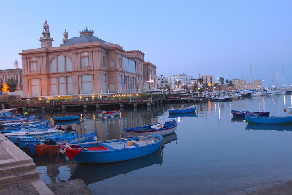 Manzoni House Appartement Bari Buitenkant foto