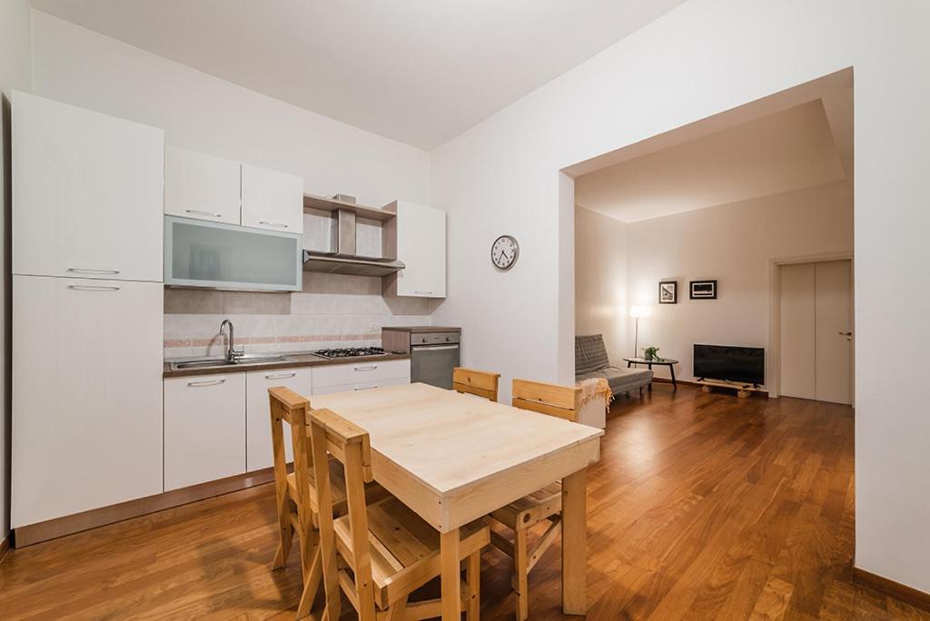 Manzoni House Appartement Bari Buitenkant foto