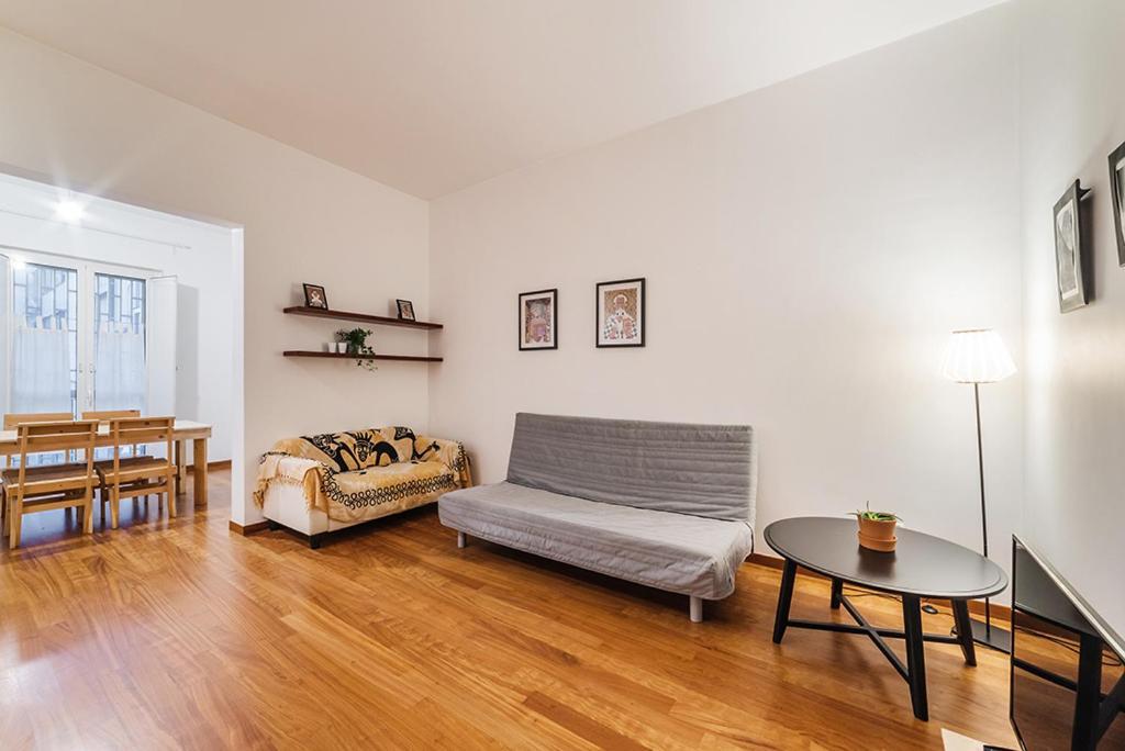 Manzoni House Appartement Bari Buitenkant foto