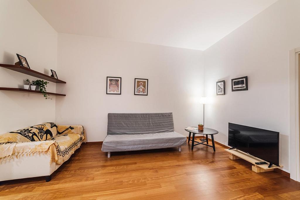 Manzoni House Appartement Bari Buitenkant foto